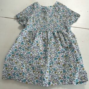 Like new Zara smocked dress size 2-3T